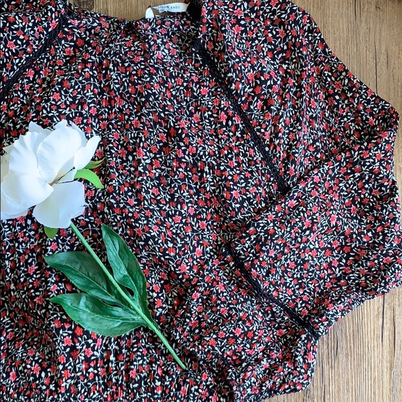 American Eagle🦅Floral Tiered Shift Dress - Picture 2 of 7